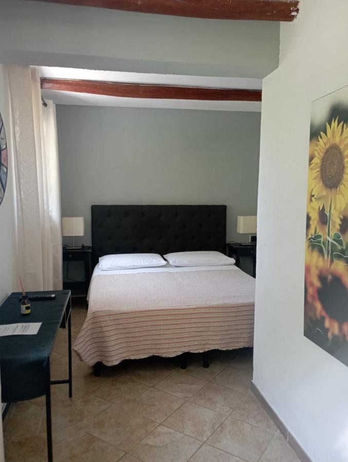 Bed and Breakfast Il Girasole Semorile Exterior foto